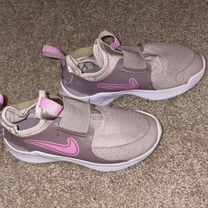 Nike Kids' Flex Runner 3 Girls size 13.5